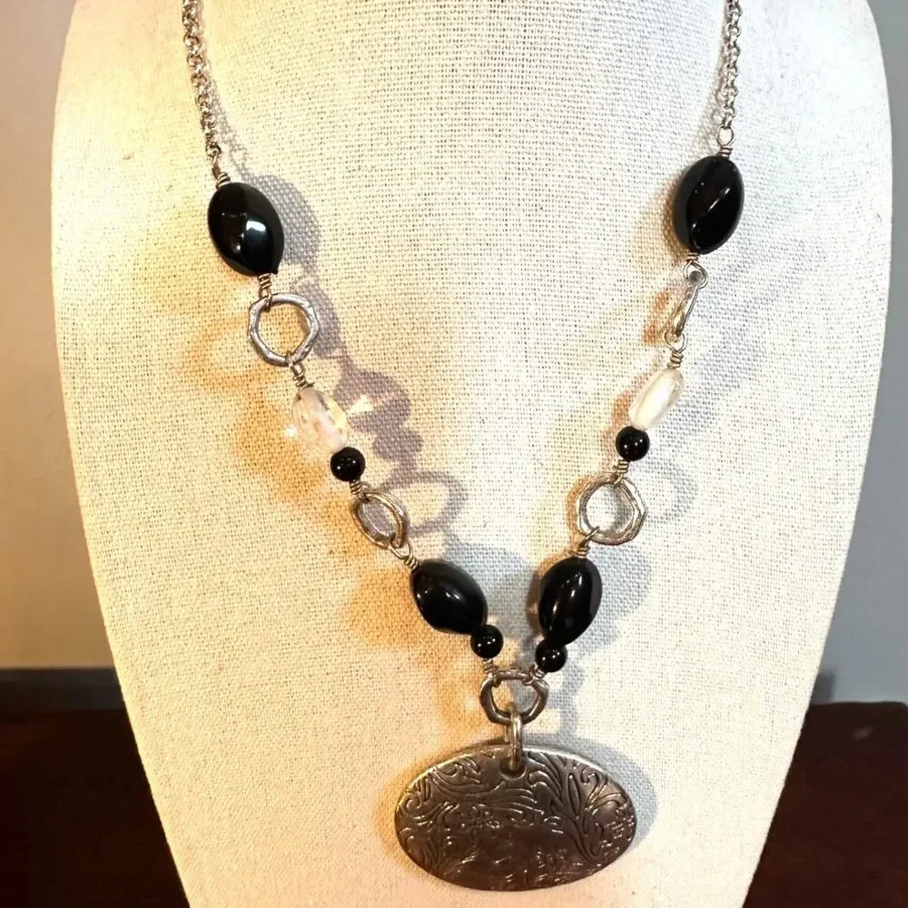 Lia Sophia OUTLAW Necklace Boho Silver Black Bead Floral Scroll Metal Pendant